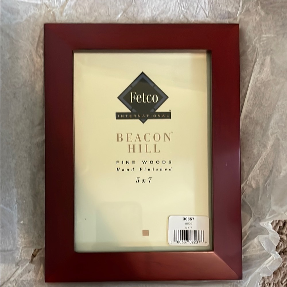 Fetco Red Picture Frame Accents